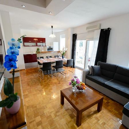 Apartment Ana 4+2 Makarska Exterior photo