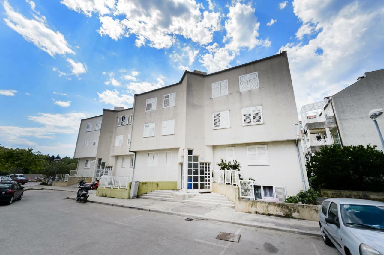 Apartment Ana 4+2 Makarska Exterior photo
